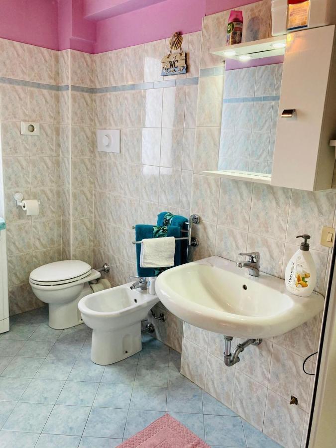 Palm Beach - Your Private And Complete Apartment In דסנזאנו דל גארדה מראה חיצוני תמונה